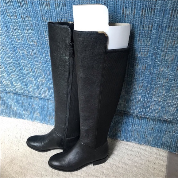 Cole Han boots - Picture 2 of 4